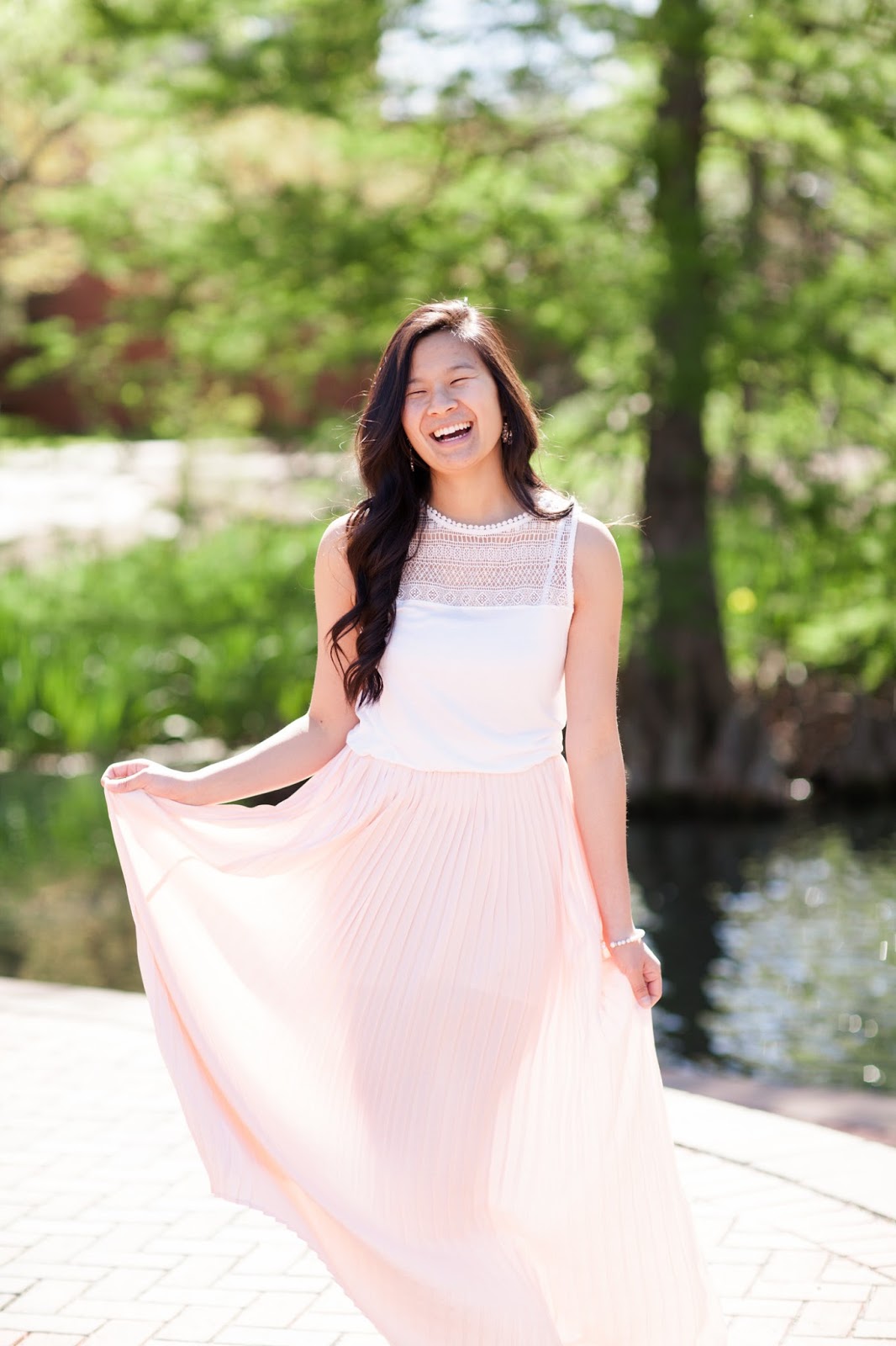 Pink_pleated_maxi_skirt