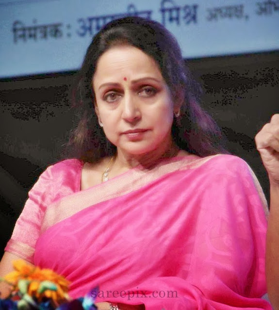 Hema malini in saree at Atal bihari vajpayee celebrations