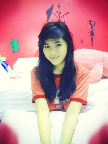 Ashilla Zahrantiara ( Shilla BLINK )