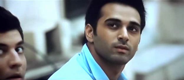 Screen Shot Of Hindi Movie Fukrey (2013) Download And Watch Online Free at worldfree4u.com