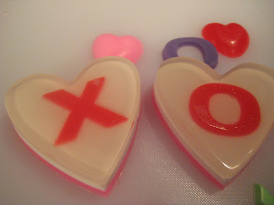 Melt & Pour Valentines Hugs & Kisses Soaps