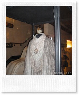 Costume
