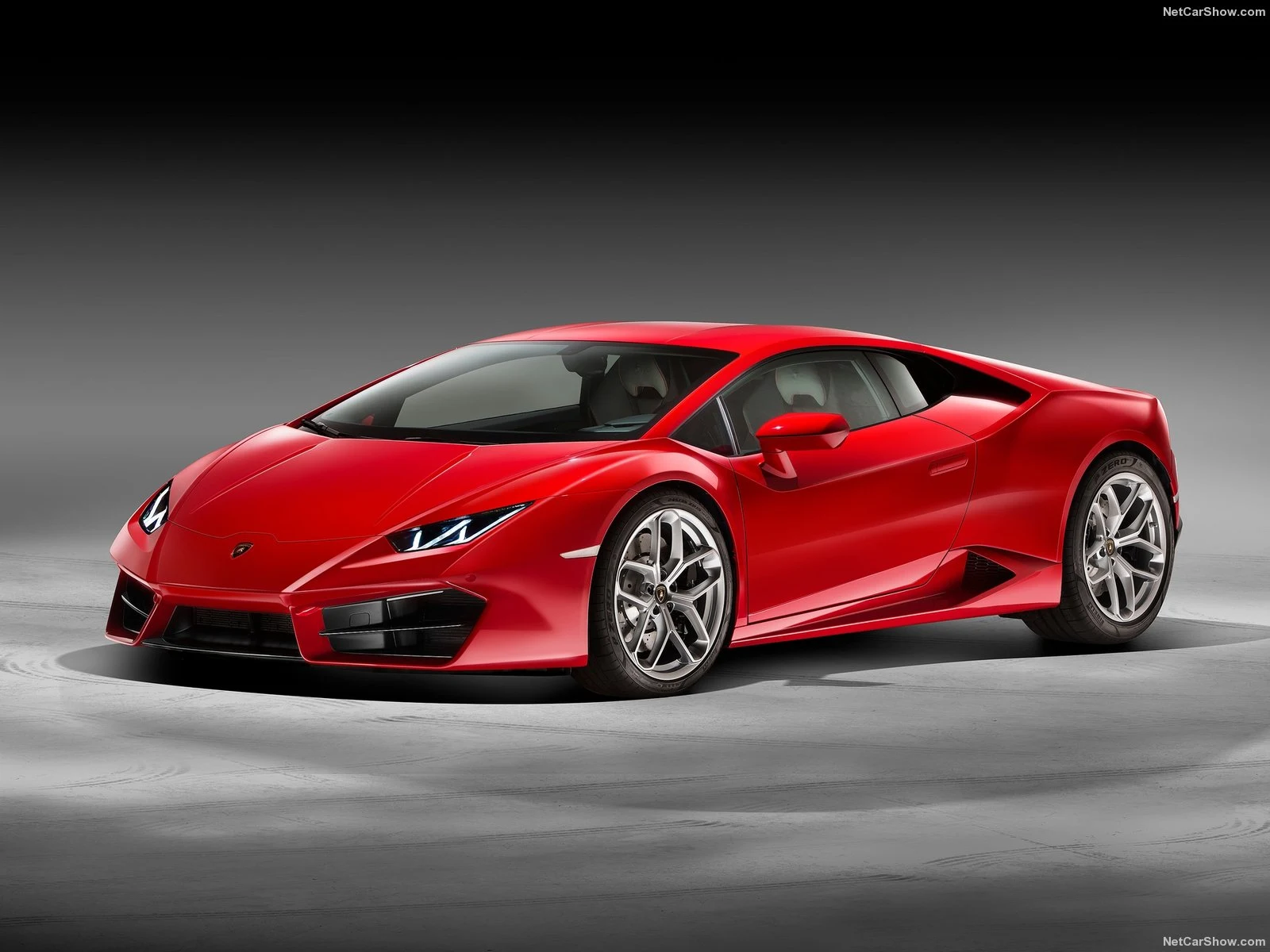 Hình ảnh siêu xe Lamborghini Huracan LP580-2 2017 & nội ngoại thất