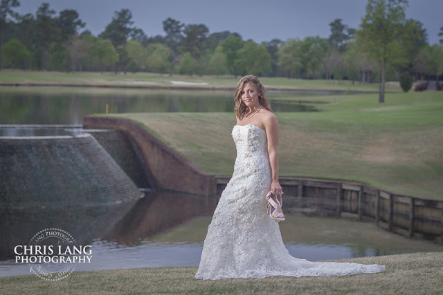 River-Landing-Wedding-Photographers-pictures-brides-wedding-dress-1