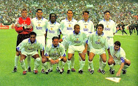 📸REAL MADRID C. F. 📆20 mayo 1998 ⬆️Illgner, Fernando Hierro, Seedorf, Redondo, Panucci y Morientes. ⬇️Karembeu, Mijatović, Roberto Carlos, Raúl y Sanchís. REAL MADRID C. F. 1 🆚 JUVENTUS F. C.0 Miércoles 20/05/1998, 20:45 horas. 43ª edición de la Liga de Campeones de la UEFA, Final. Ámsterdam, Países Bajos, Amsterdam Arena: 48.500 espectadores. GOLES: ⚽1-0: 66’, Predrag Mijatović. INCIDENCIAS: EL REAL MADRID se proclama Campeón de Europa, ganando su 7º título,  32 años después de haber conseguido el 6º.