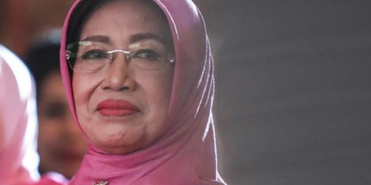 Sujiatmi Ibunda Jokowi Wafat