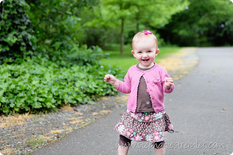 LyndenBabyPhotographerB5-27-10Madelyn-109