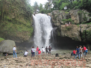 Tempat Wisata Air Terjun Tegenungan Gianyar