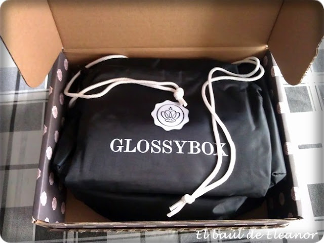 Glossybox Abril