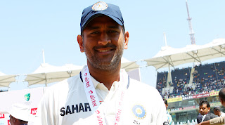 MS-Dhoni-Man-of-the-Match-Ind-vs-Aus-1st-Test