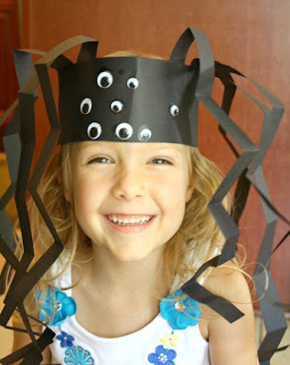 Spooky Halloween Crafts to Do with the Family 