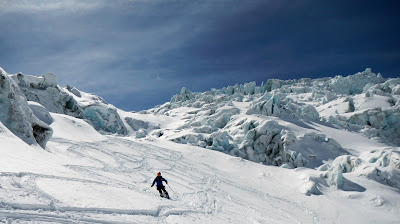 Vallée Blanche par la pointe Helbronner descente par le glacier de la Vierge
