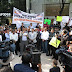 Taxistas muestran apoyo a taxistas de España y Colombia en sus embajadas