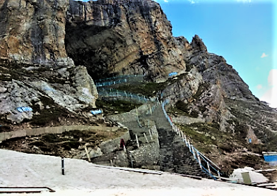 Amarnath Cave Temple (Jammu and Kashmir)