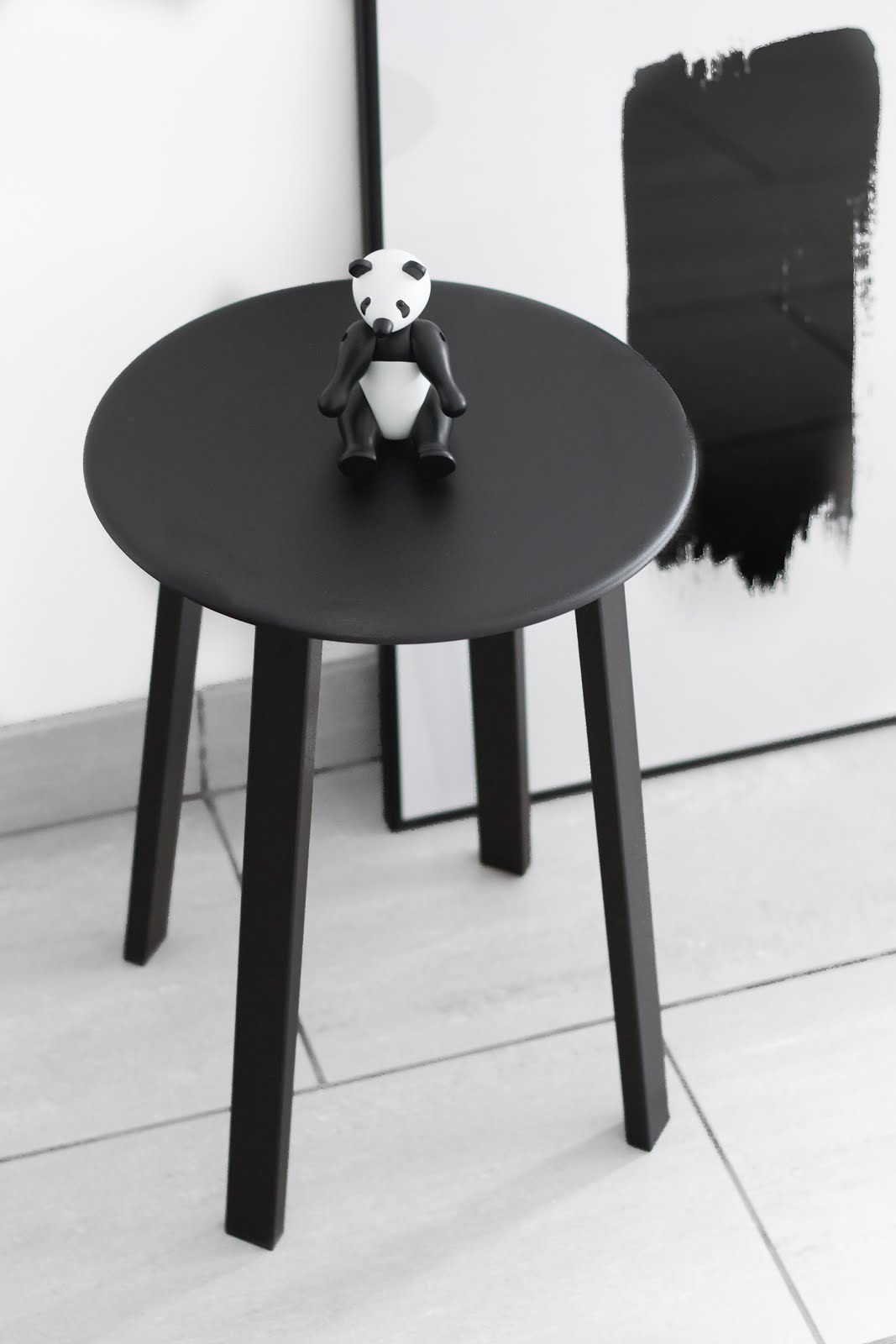 Hay, revolver, stool, black, minimal, designer, belgium, interieur, interior design, kay bojesen panda