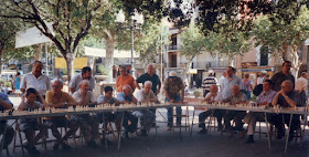 Simultáneas de ajedrez en Arenys de Mar en agosto de 2001