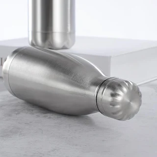 Portable Outdoor Water Bottle Food Grade Reusable Stainless Steel Single Wall Leakproof Nesting Cup Bottle 750ml hown - store