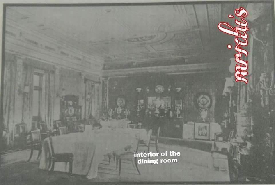 Palace dining interior