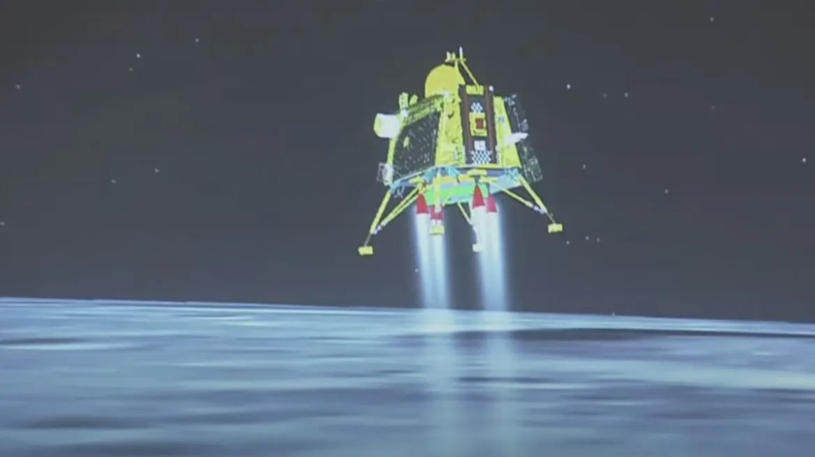 Στο νότιο πόλο της Σελήνης το διαστημόπλοιο «Chandrayaan-3»
