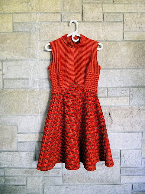 1950s, 1960s, 50s 60s dress, mini, zig zag, chevron, high neck, turtleneck, polyester, rust colour, color, red, fall, Etsy