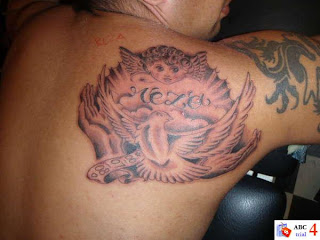 Funny Back Angel Tattoos Desaign