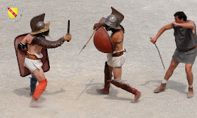 GRAND (88) - Les gladiateurs dans l'arène ! - Mirmillon contre Hoplomaque