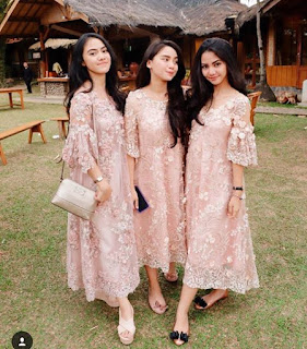 57 Kumpulan Gambar Inspirasi Kebaya Modern Indonesia