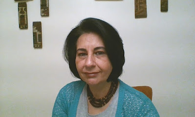Advogada Ana Lucia Nicolau