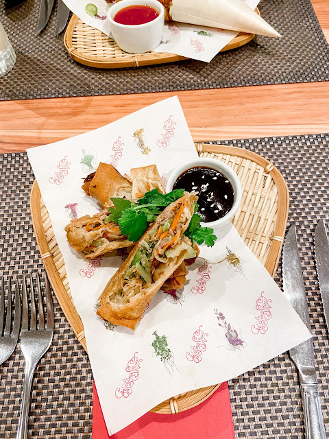 duck spring rolls