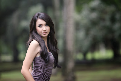 Foto Hot Model Bandung Cantik Dan Sexy, Winny Valensia - Ada Yang Asik