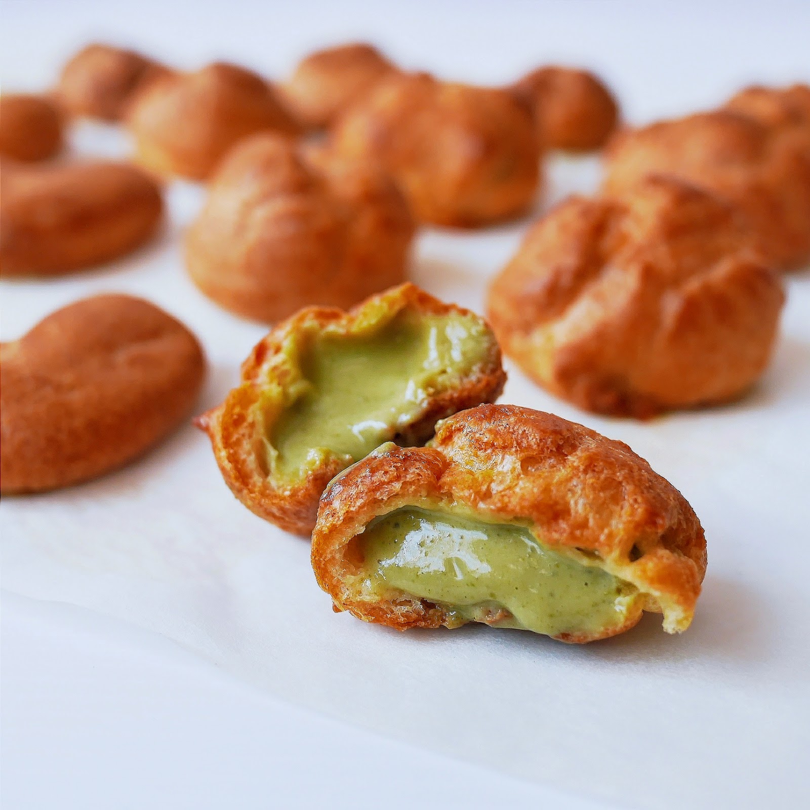 Yellowfingers: {Recipe} Matcha Green Tea Cream Puffs