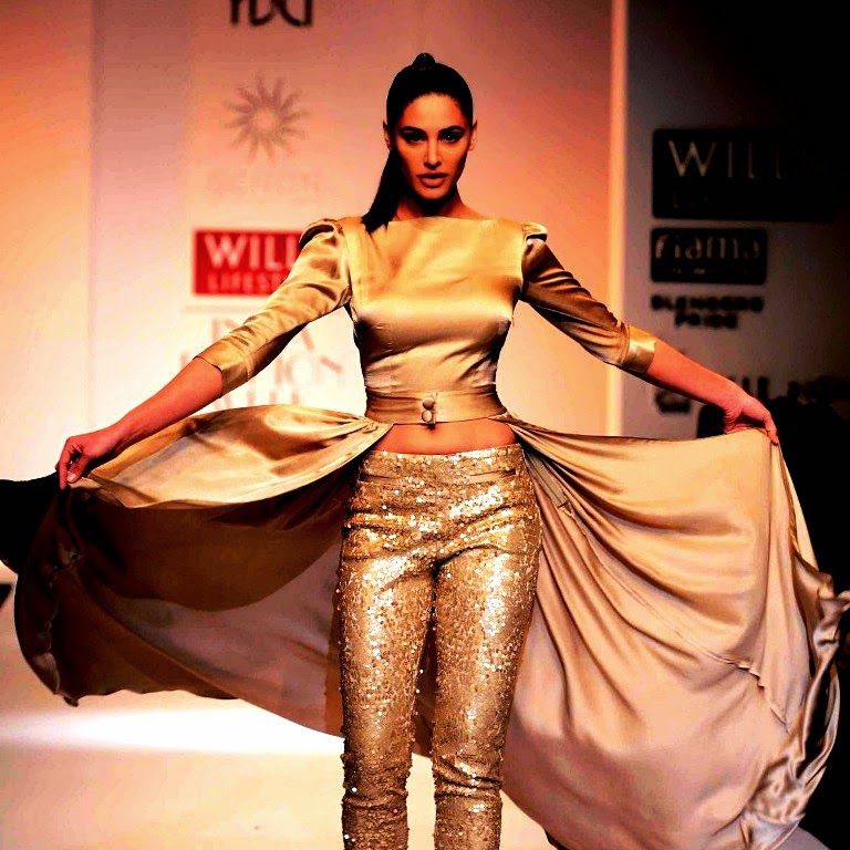 Hot Pic Nargis Fakhri Hottest Fashion Online