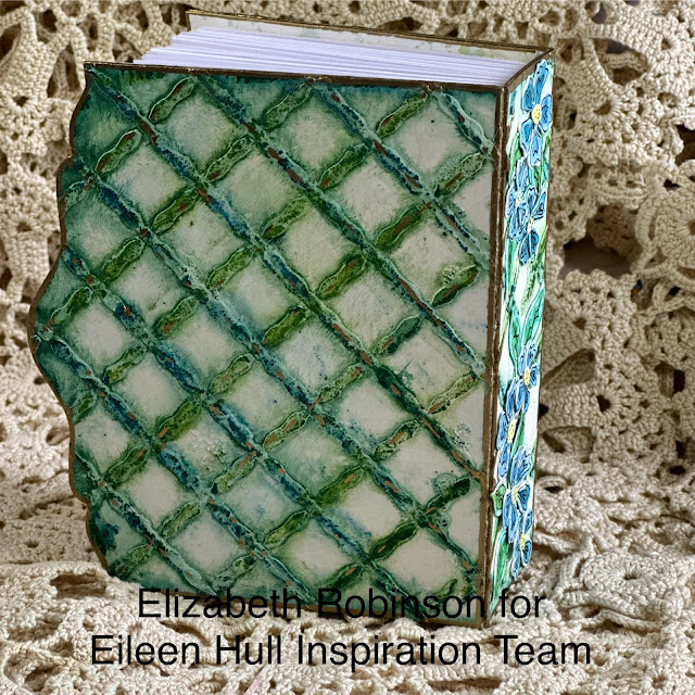 https://elizabethr-thecraftyrobin.blogspot.com/2024/06/lattice-card-caddy-book.html