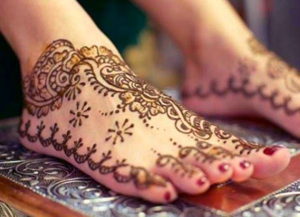 Diwali Festival Henna Designs Collection For Biggest Festival of Diwali