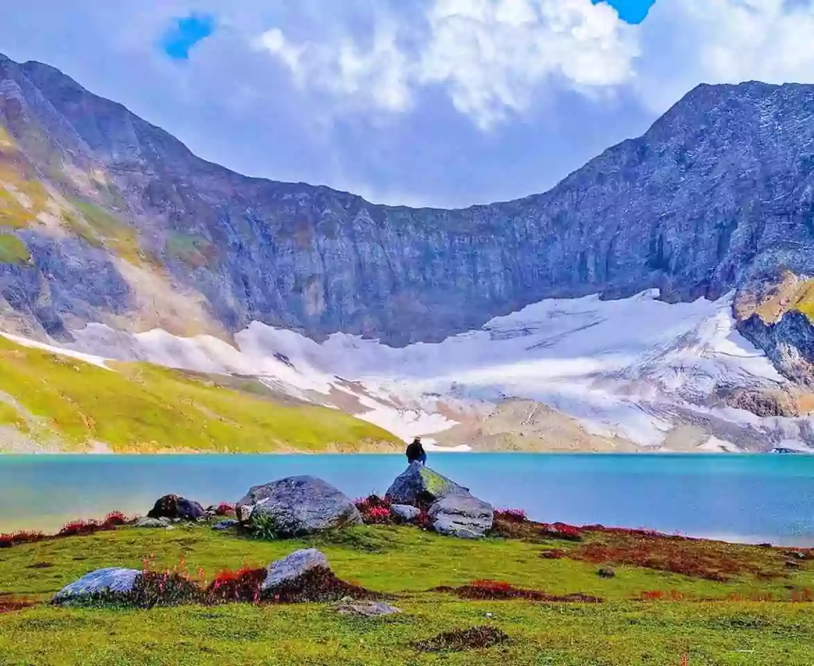 Guide to Ratti Gali Lake Trek in Neelum Valley, Azad Kashmir