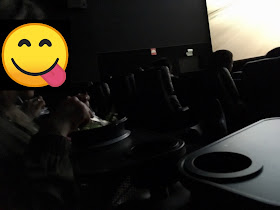 Una mala experiencia en Cinesa Luxe de Moraleja Green - No tengo por qué aguantar a dos personas comiendo ensaladas en el cine - El olor y el ruido eran insoportables y me fastidiaron la película - JOKER - el troblogdita - el fancine