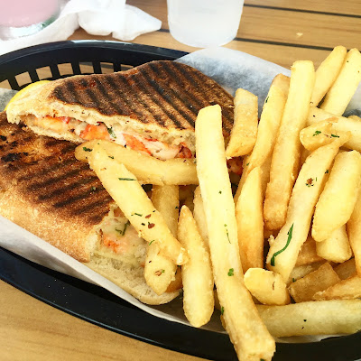 lobster grilled cheese-summer