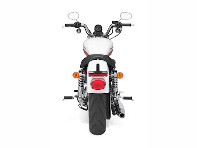 2011_Harley-Davidson_Sportster_SuperLow_1600x1200_rear.jpg
