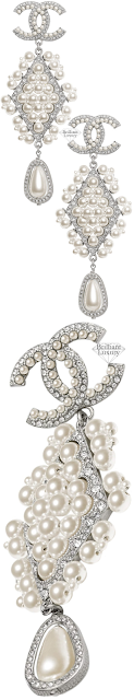 Chanel silver pearl strass clip-on earrings #brilliantluxury