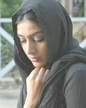 Padmapriya Pokkisham Tamil Movie Pics