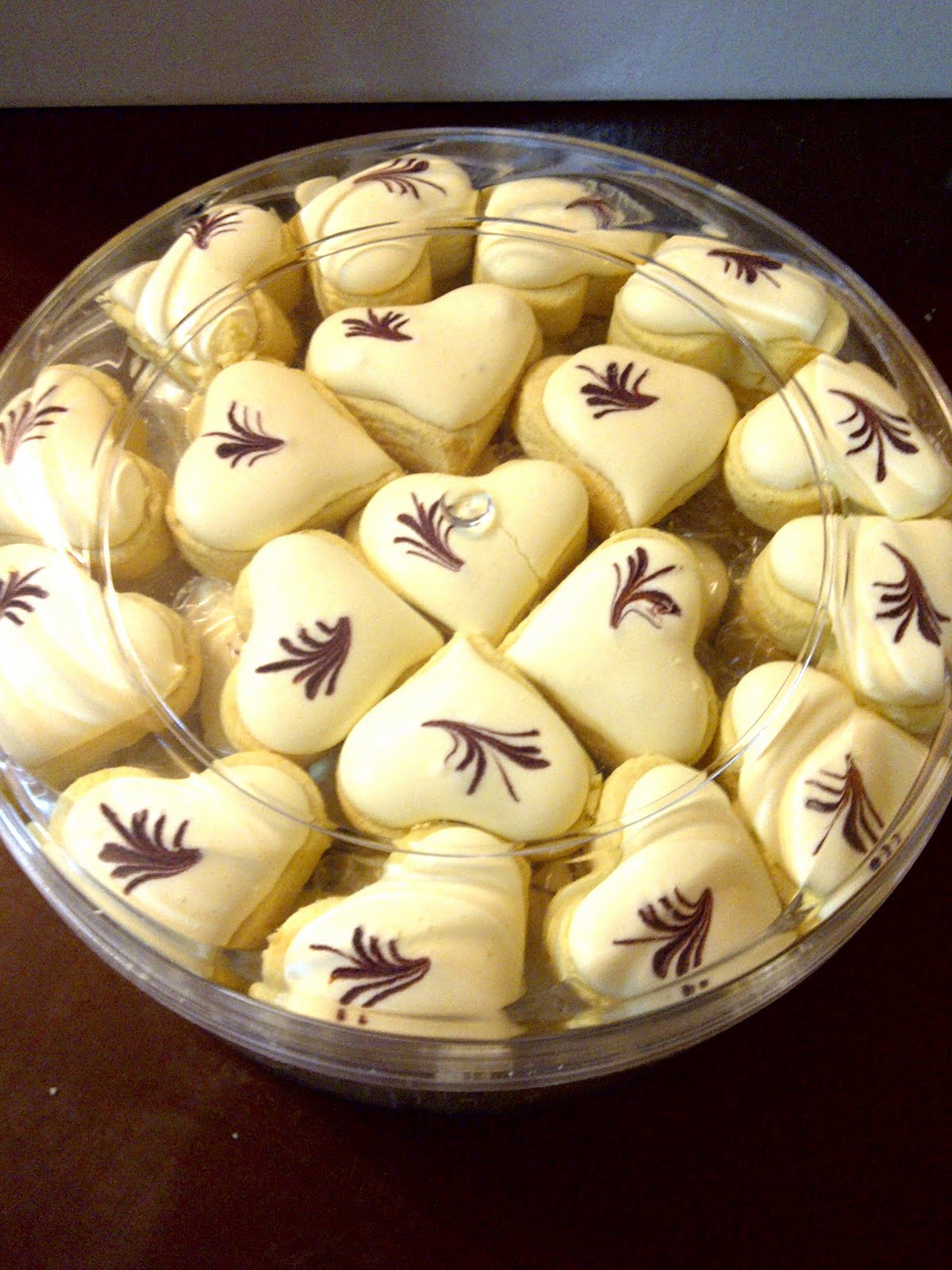 Loveelinda's Cakes: Kuih Raya 2011~Tasty Delicious~