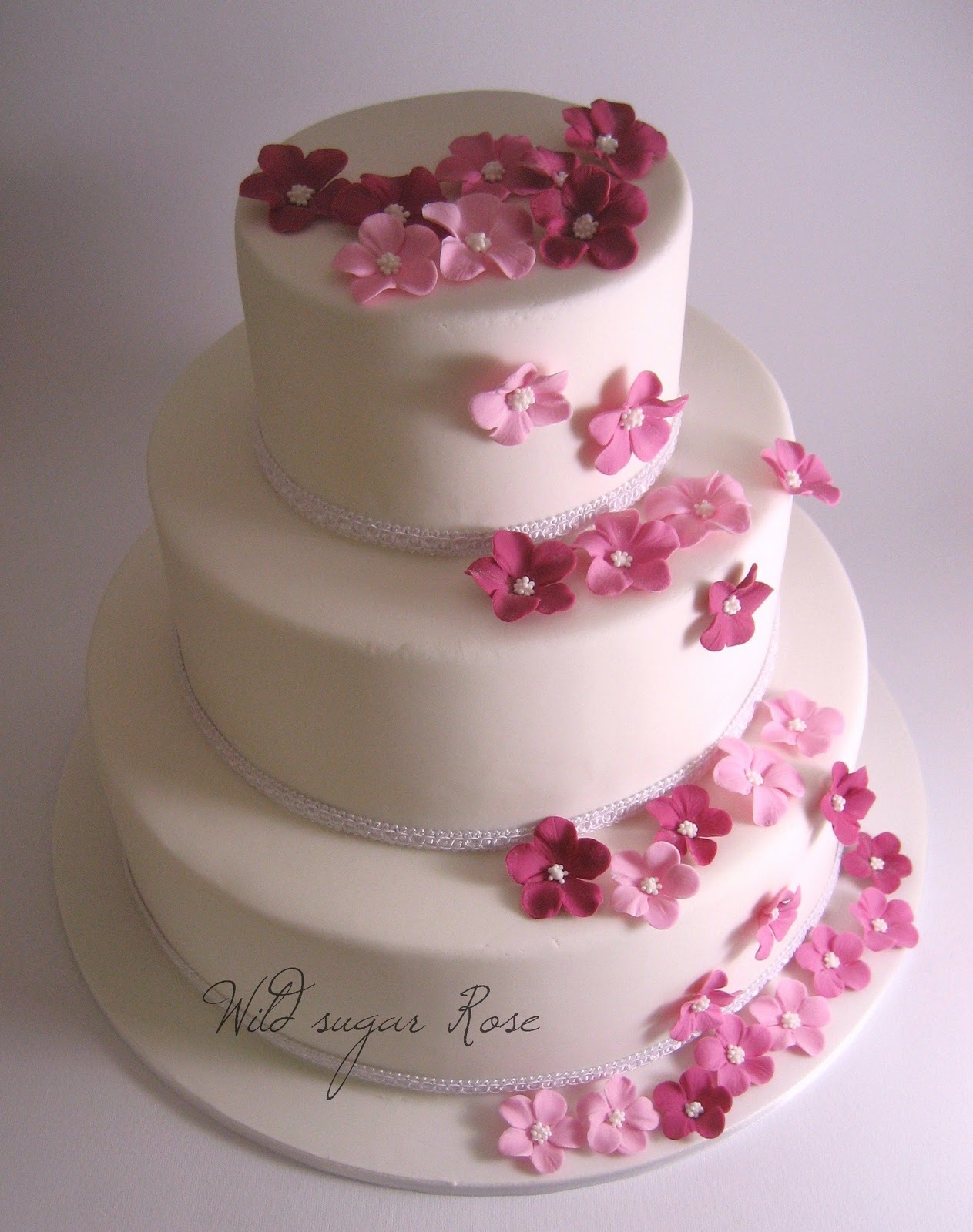 simple wedding cake