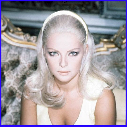 Superbeauty Virna Lisi Posted by Tarkus at 0017