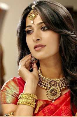 30 Best Anushka Shetty Wallpapers and Photos