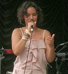 A Cantora cubana Mayra Andrade 