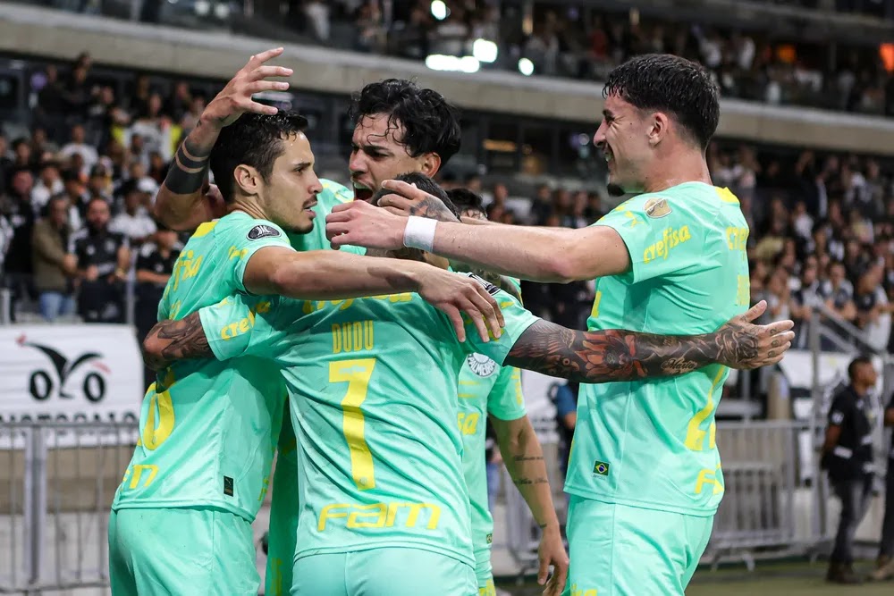 Palmeiras vence Atlético-MG e pode empatar jogo de volta da Libertadores