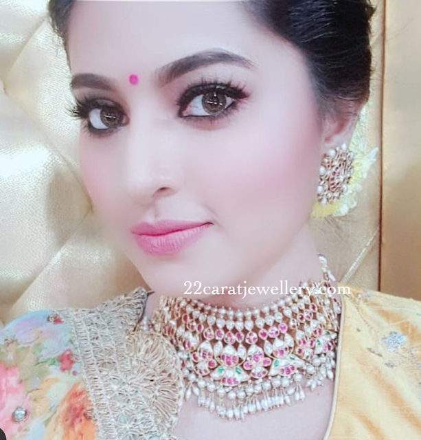 Sneha Polki Necklace and Kundan Choker