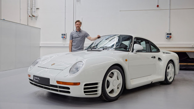 Porsche 959 sports all-wheel drive