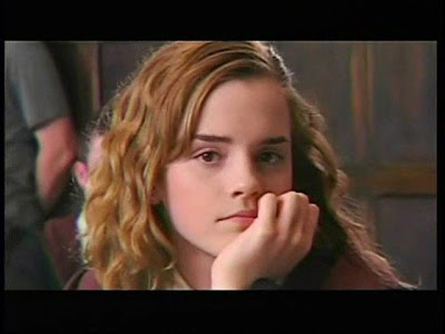 Nice picture of Emma Watson Posted by tattoo luna maya at 1146 AM