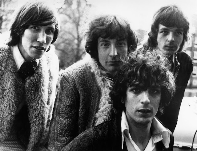 pink floyd, syd barrett, archives pink floyd, pink floyd demos, pink floyd the early years, charlelie couture, causeur musique, david gilmour, roger waters